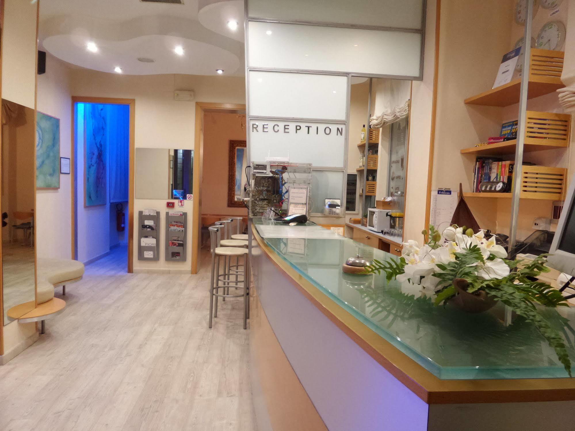 阿斯特酒店 比萨 外观 照片